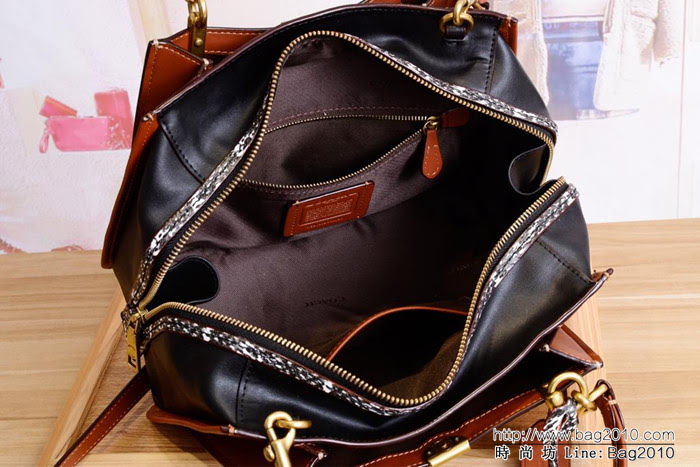 COACH蔻馳 18年新款 DREAMER36號手袋 38846 百搭包款 可用於肩背或斜挎  Chz1609